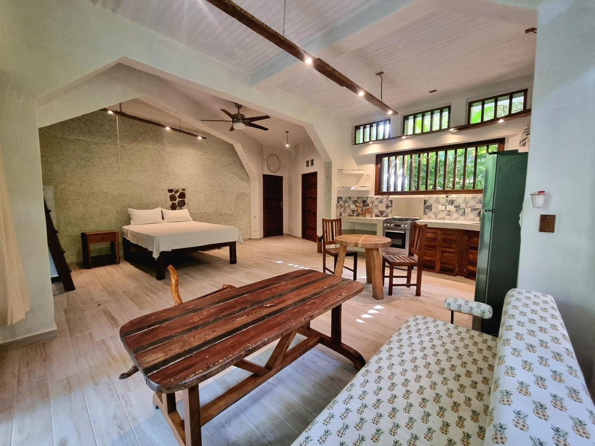 Omega Tours Eco-Jungle Lodge La Ceiba Exteriér fotografie